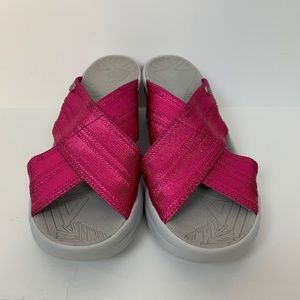 Bzees Women's Vista Pink Wedge Gel Sandals Foam Comfort Size 7